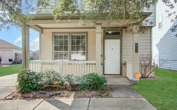 Building Photo - 6131 Scotchwood Dr