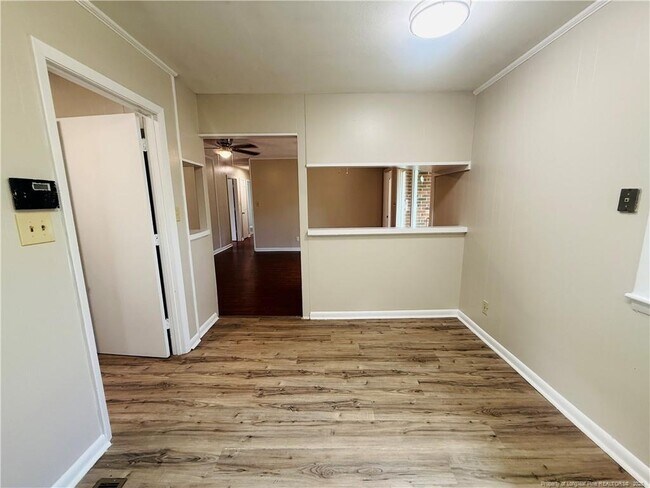 Building Photo - 5325 Trampas Ct
