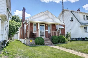 Building Photo - 523 Watervliet Ave
