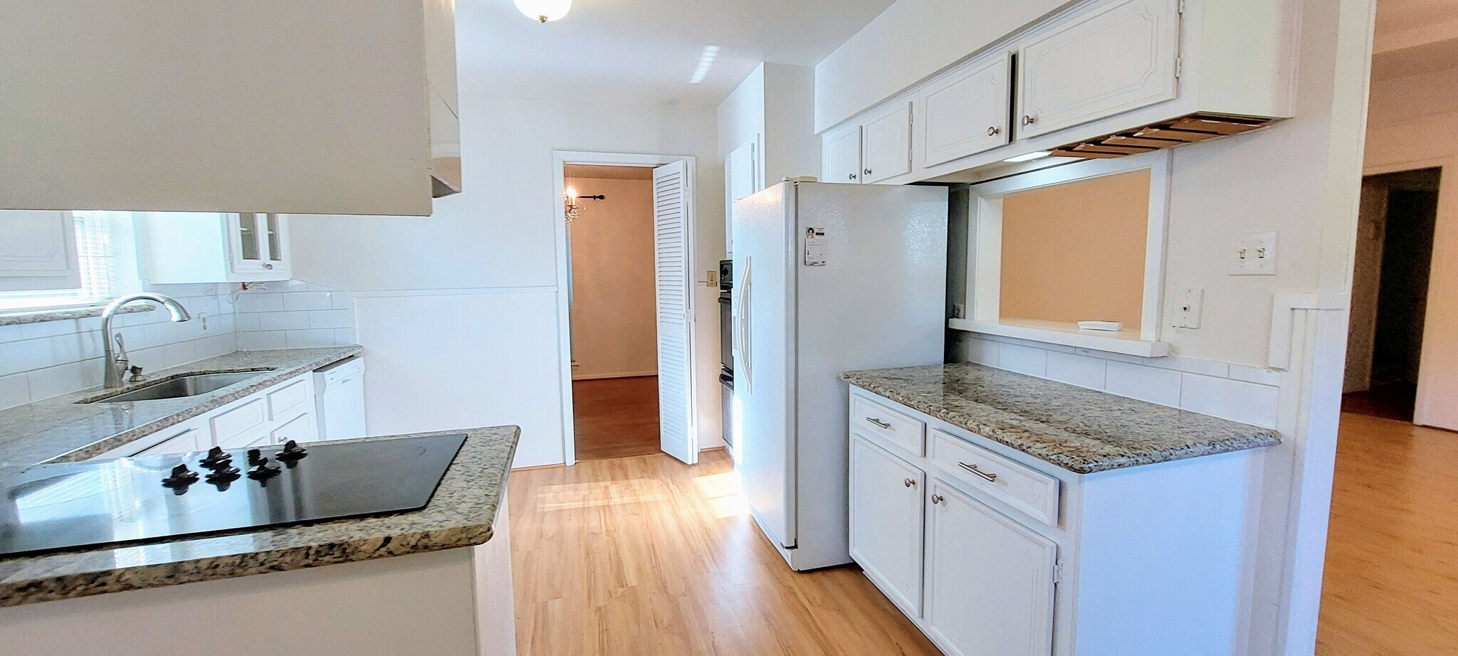 Building Photo - 5455 Kuldell Dr