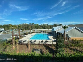 Building Photo - 8313 Zenith Cir