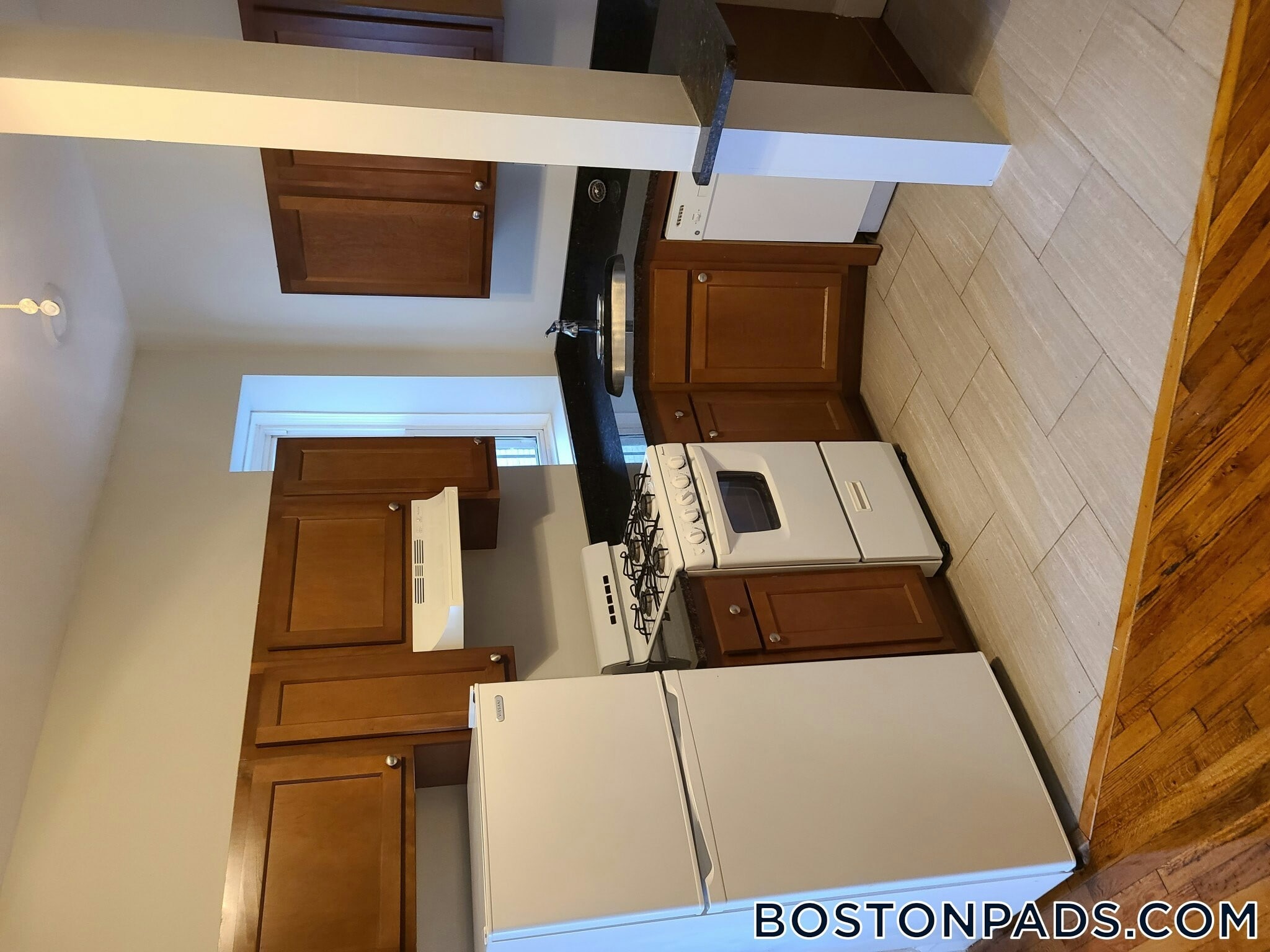 Building Photo - 1193 Commonwealth Ave