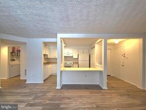 Building Photo - 8380 Brockham Dr