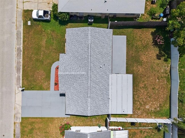 Building Photo - 7104 Castanea Dr