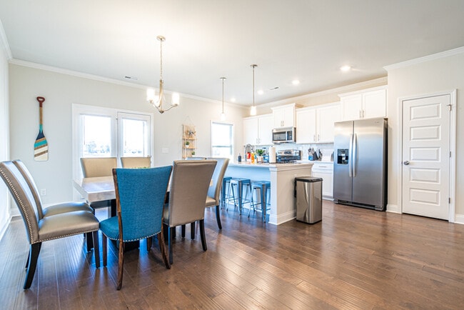 Building Photo - 16308 Trestle St