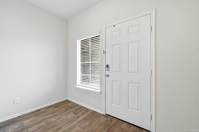 Building Photo - 4023 Basil Mdw