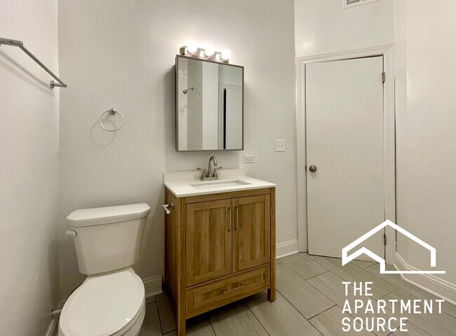 Building Photo - 2323 N Kedzie Blvd