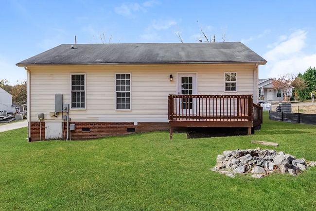 Building Photo - 140 Wayne Ave