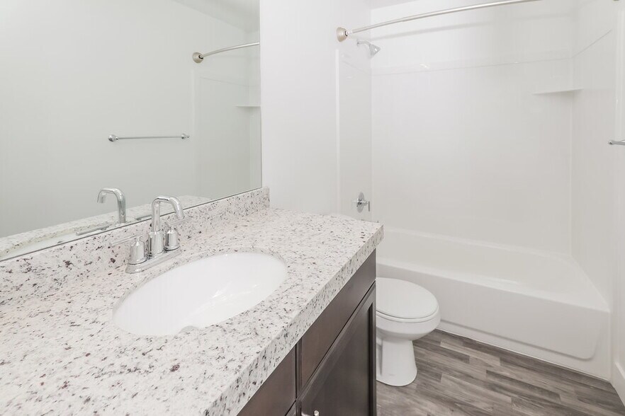 Building Photo - 4728 Rustic Ranch Way