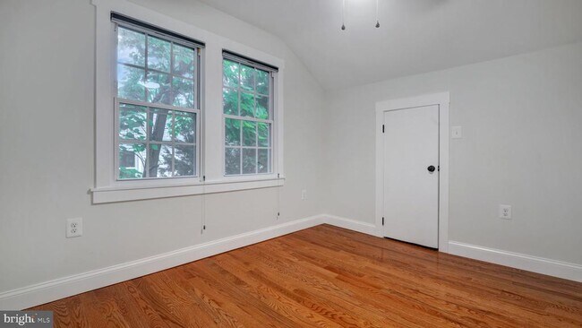 Building Photo - 3717 36th St