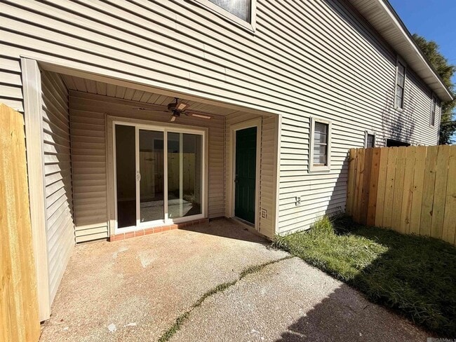 Building Photo - 5254 Stumberg Ln