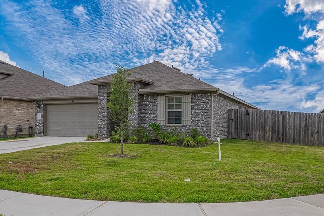 Building Photo - 15312 Timber Preserve Ln