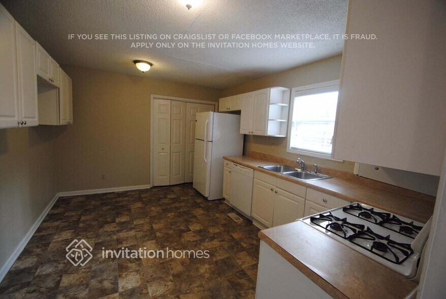 Building Photo - 505 Windward Way