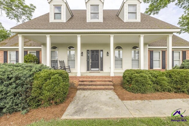 Primary Photo - 127 Hudson Way
