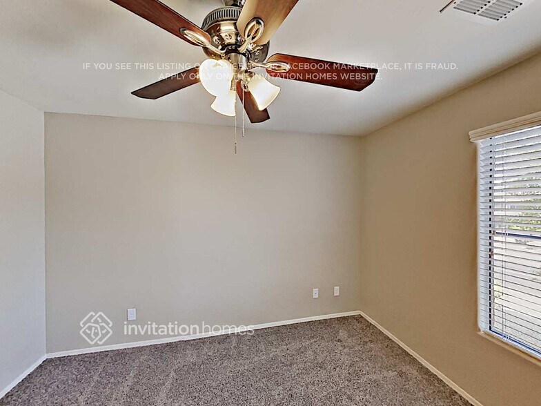 Building Photo - 3490 S Cupertino Dr