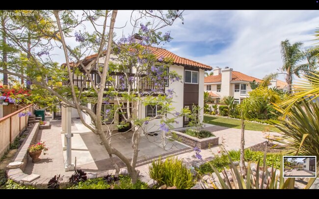 Building Photo - Incredible Rancho Del Oro Home!