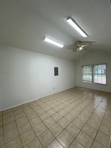Building Photo - 322 Wista Vista Dr