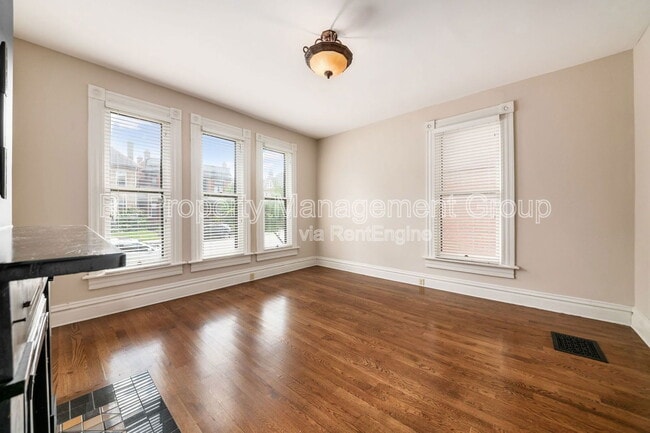Building Photo - 322 Wilber Ave
