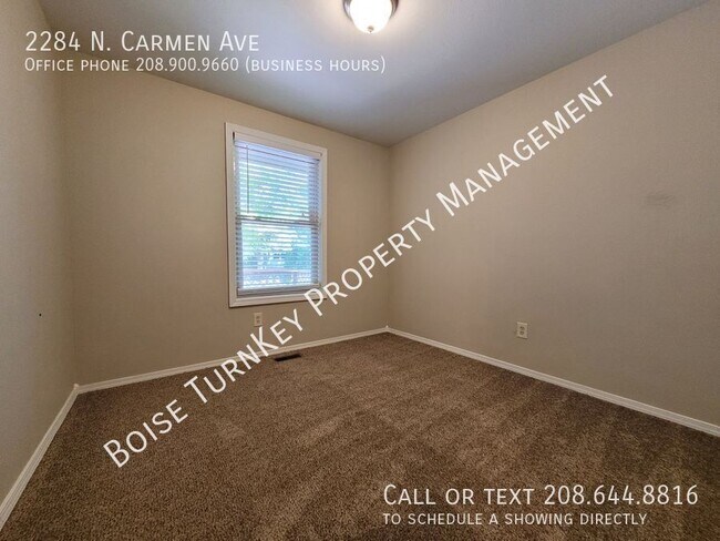 Building Photo - 2284 N Carmen Ave
