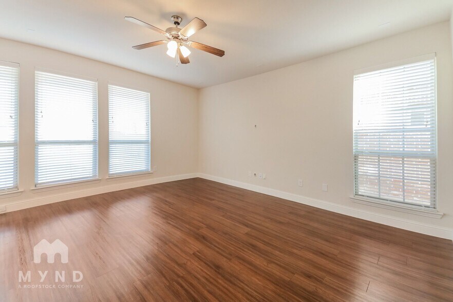 Building Photo - 3025 Damsel Sauvage Ln