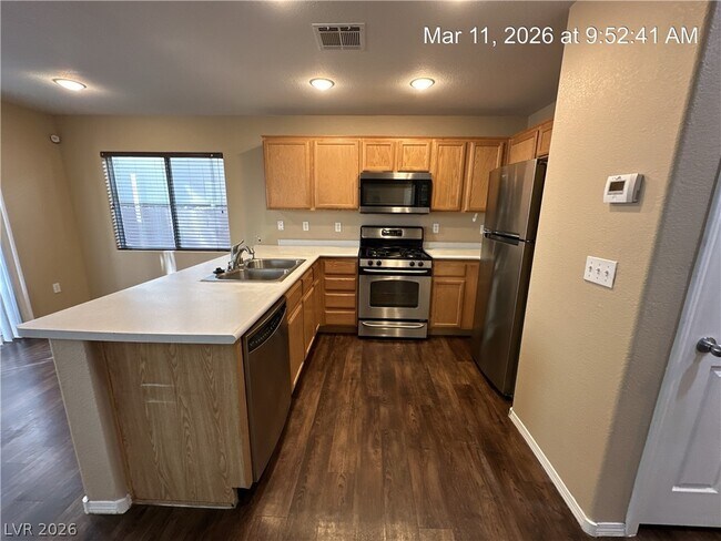 Building Photo - 10448 Chandra Ave