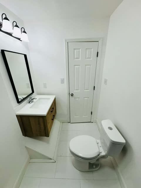 Building Photo - 1001 Archdale Dr