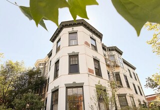 Building Photo - 101 7th St SE