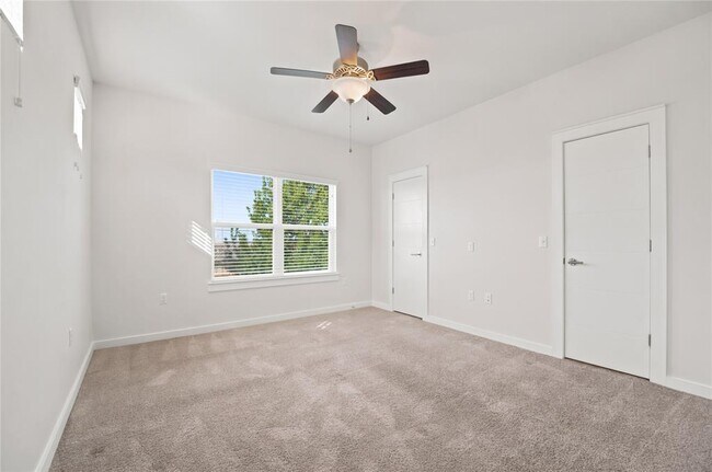 Building Photo - 8921 Parker Ranch Cir