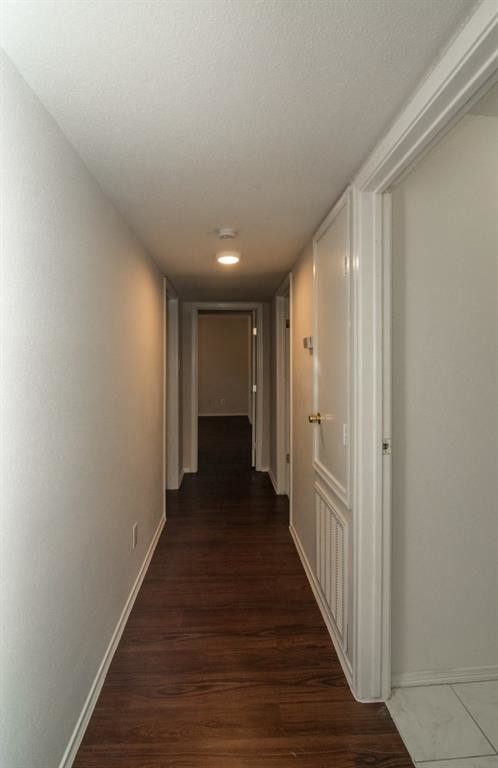 Building Photo - 12500 Sandpiper Dr