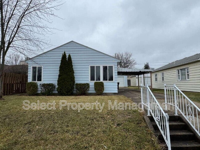 Building Photo - 1909 Jessie Ave