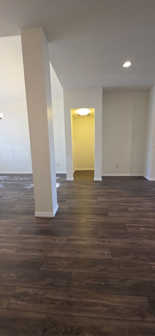 Building Photo - Beautifully Remodeled Home in Mansfield ISD – Corner Lot with Modern Upgrades!