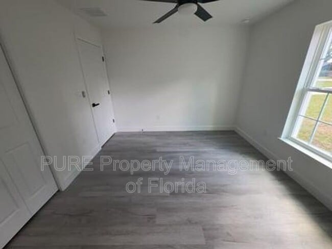 Building Photo - 5787 NW 62nd Ave