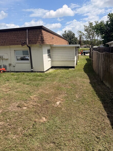 Building Photo - 6760 Pot O Gold Ln