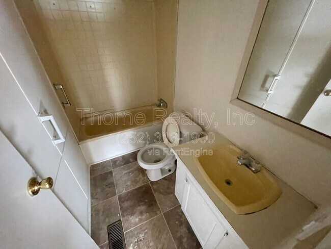 Building Photo - 10894 US-64 ALT