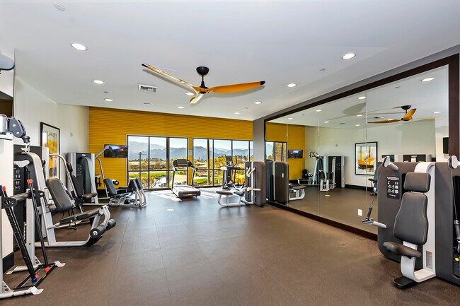Building Photo - 51600 Sidewinder Dr