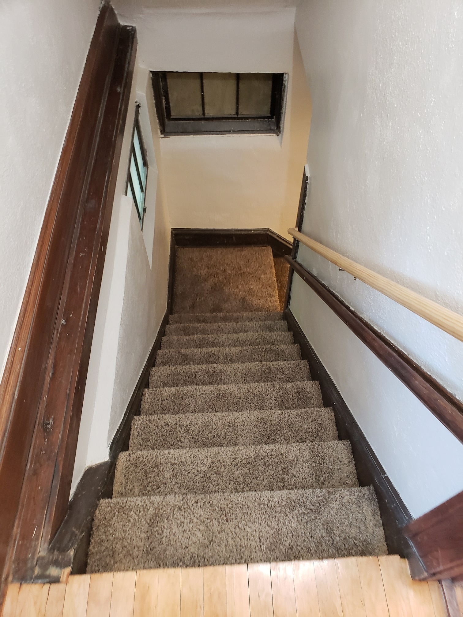 Building Photo - 415 5th Ave SE