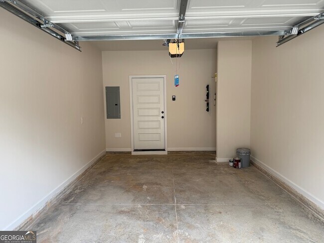 Building Photo - 55 Wright St