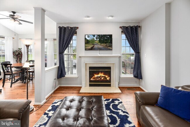 Building Photo - 158 Maloney Terrace