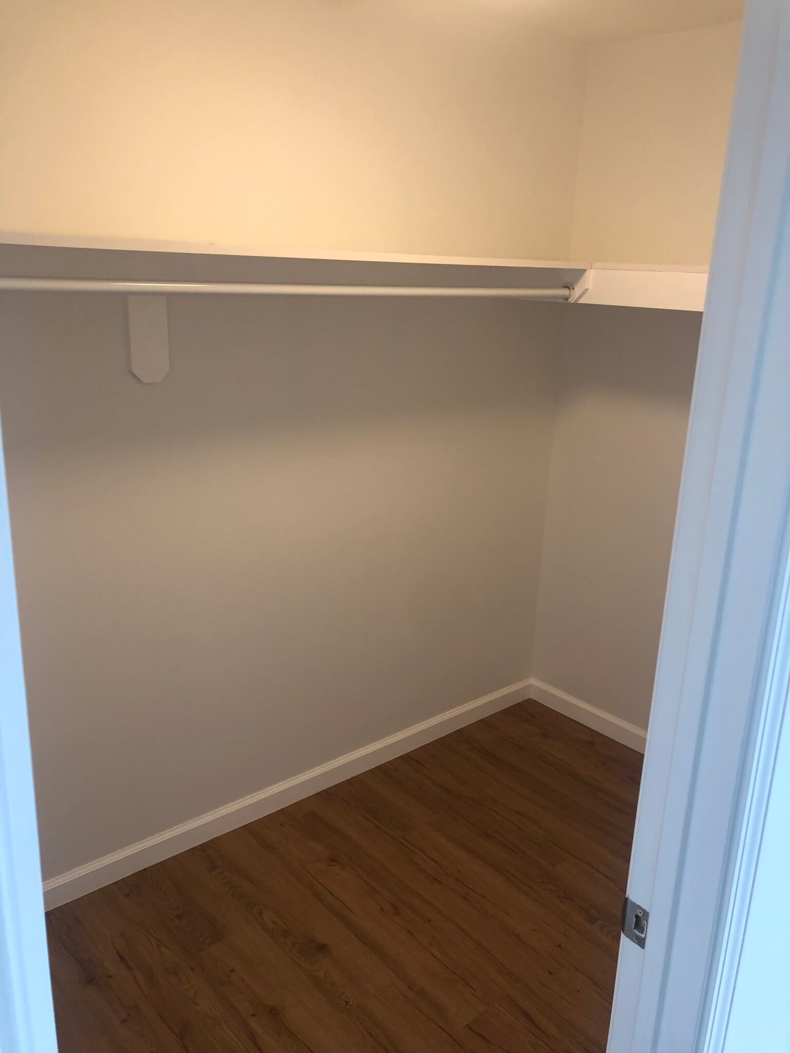 Building Photo - 2052 10th Ave