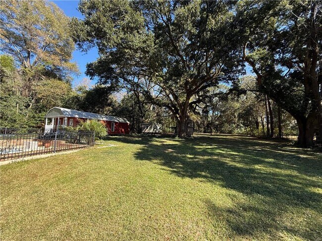 Building Photo - 315 Gaines Ave