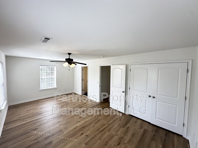 Building Photo - 12267 Rambling Rose Way