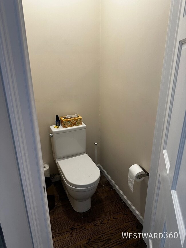 Building Photo - 1927 N Humboldt Blvd