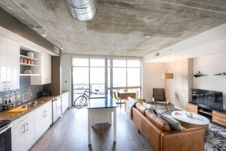 Building Photo - Slate at NoMa