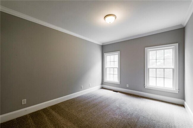 Building Photo - 775 Cooper Farm Way