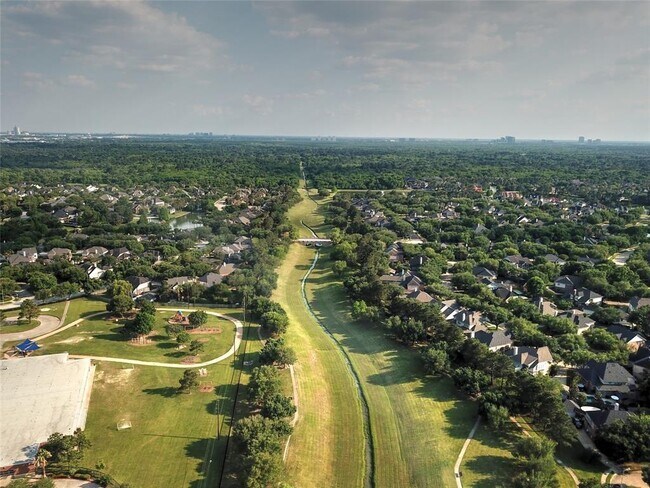 Building Photo - 5510 Cherry Creek Bend Ct