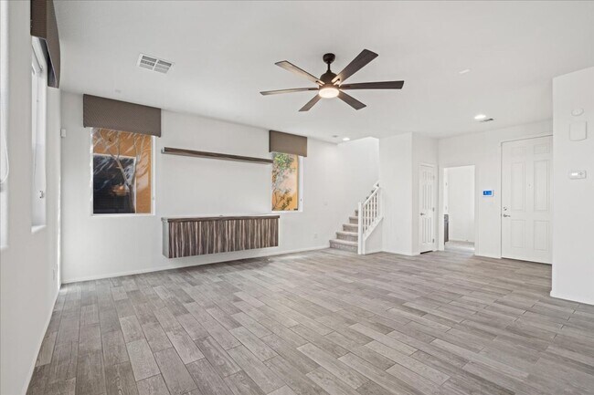 Building Photo - Sophisticated 3 Bedroom Retreat with Designer Finishes & Entertainer’s Backyard