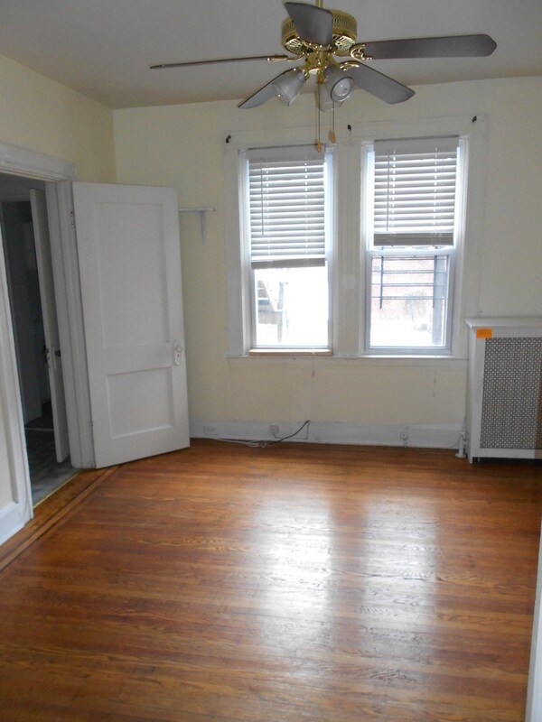Building Photo - 3209 Guilford Ave