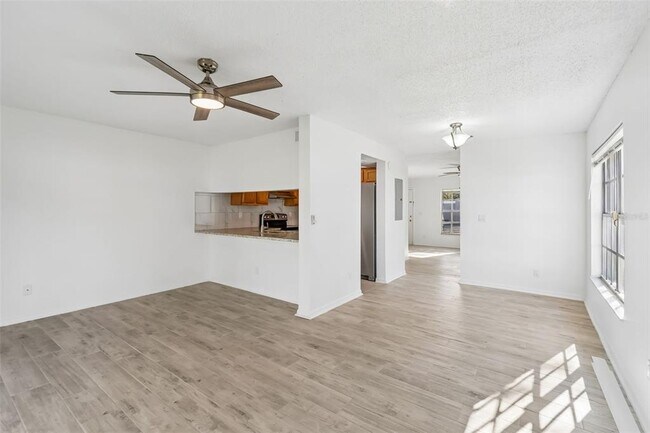 Building Photo - 5182 Sunridge Palms Dr