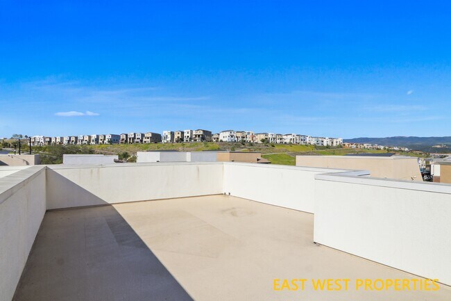 Building Photo - 25 Stetson St