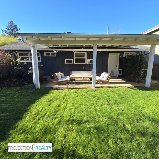 Building Photo - 4419 NE 74th Ave